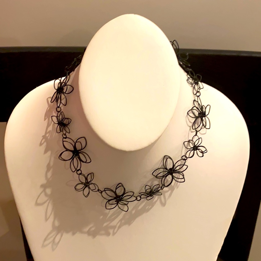 Goth black flower wire chocker
